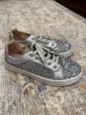 Silver Glitter Low-Top Sneakers